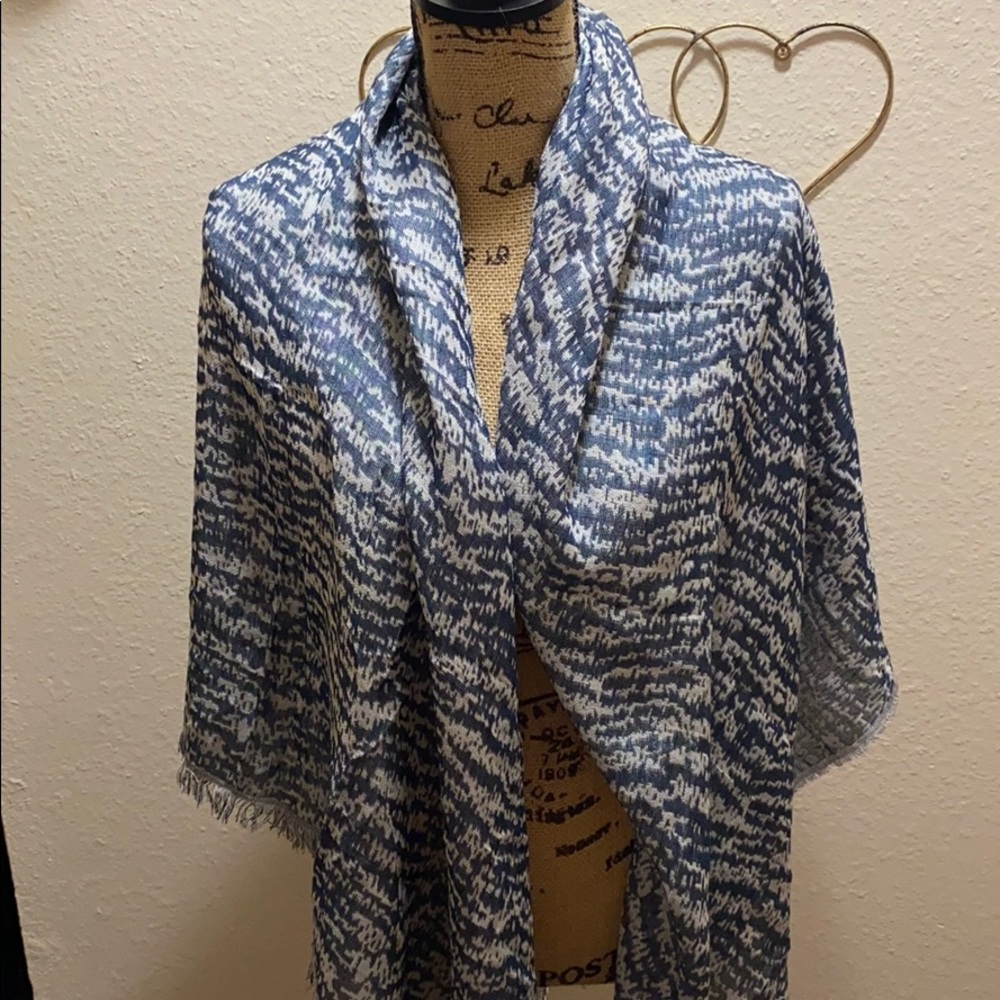 Square Scarf Wrap